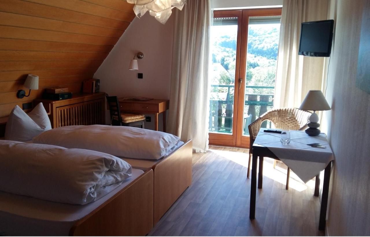 Landgasthof Gruener Baum 바덴바일러 외부 사진